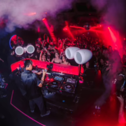ZHU STUNS NASHVILLE WITH SURPRISE SET AT NIGHT WE MET