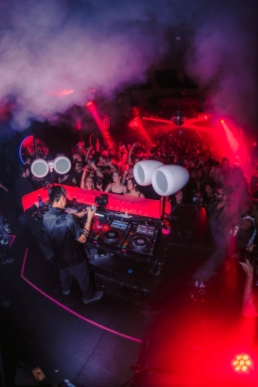 ZHU STUNS NASHVILLE WITH SURPRISE SET AT NIGHT WE MET