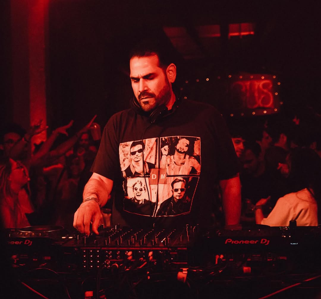 Junior Sanchez Under Pressure Hits Brobot Records